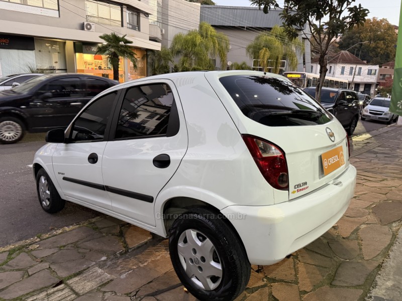 CELTA 1.0 MPFI VHC SPIRIT 8V FLEX 4P MANUAL - 2011 - BENTO GONçALVES