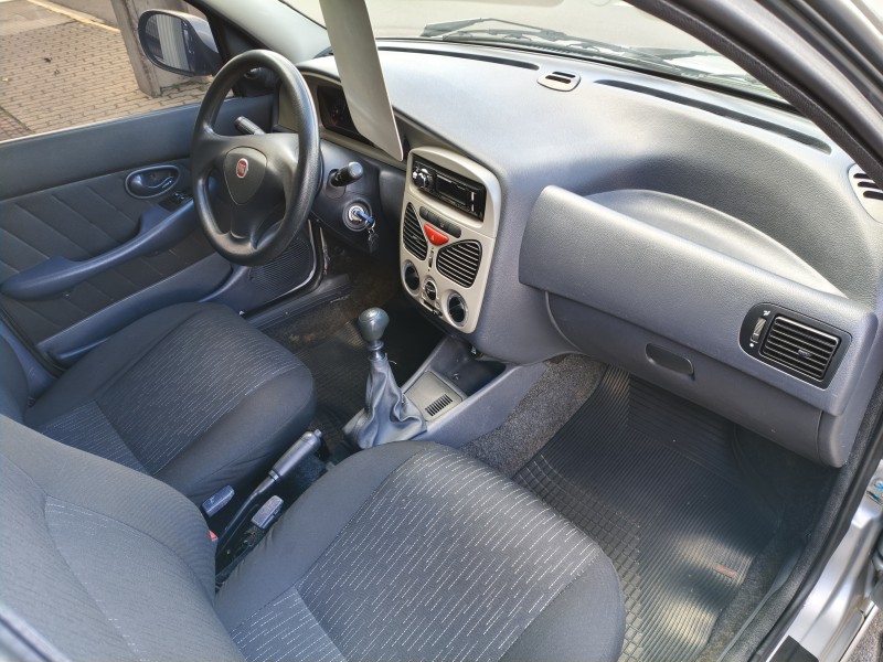 PALIO 1.0 MPI FIRE CELEBRATION ECONOMY 8V FLEX 4P MANUAL - 2013 - BOM PRINCíPIO