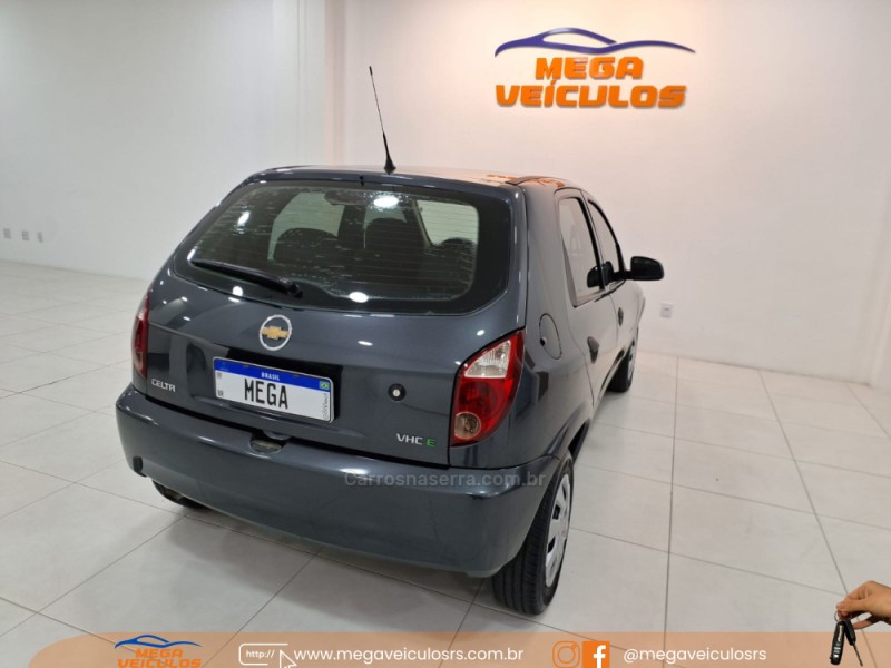CELTA 1.0 MPFI SPIRIT 8V FLEX 4P MANUAL - 2009 - BENTO GONçALVES