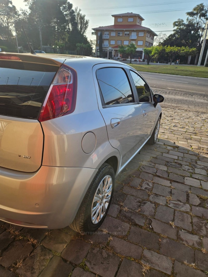 PUNTO 1.6 ESSENCE 16V FLEX 4P AUTOMATIZADO - 2012 - VERANóPOLIS