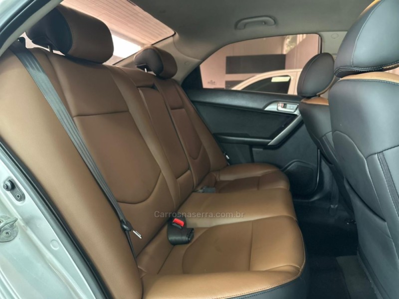 CERATO 1.6 E.213 SEDAN 16V GASOLINA 4P MANUAL - 2012 - NOVO HAMBURGO