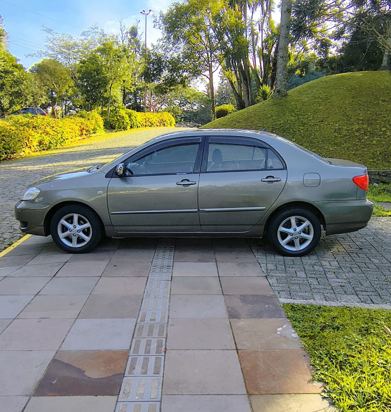 COROLLA 1.8 XEI 16V FLEX 4P AUTOMÁTICO - 2003 - FARROUPILHA