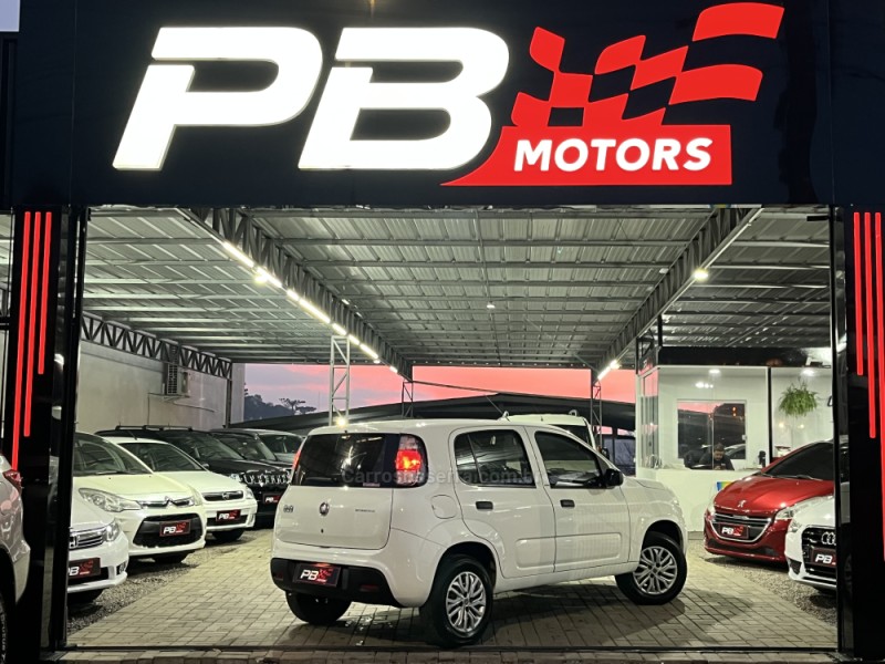 UNO 1.4 EVO ATTRACTIVE 8V FLEX 4P MANUAL - 2016 - CAXIAS DO SUL