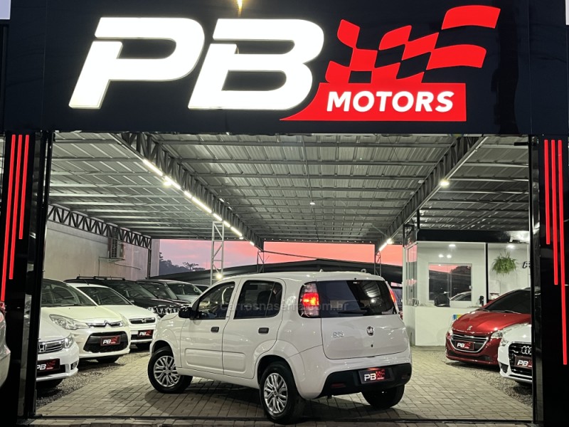 UNO 1.4 EVO ATTRACTIVE 8V FLEX 4P MANUAL - 2016 - CAXIAS DO SUL