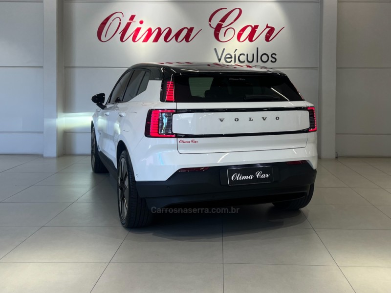 EX30 ULTRA EXTENDED RANGE - 2024 - FLORES DA CUNHA