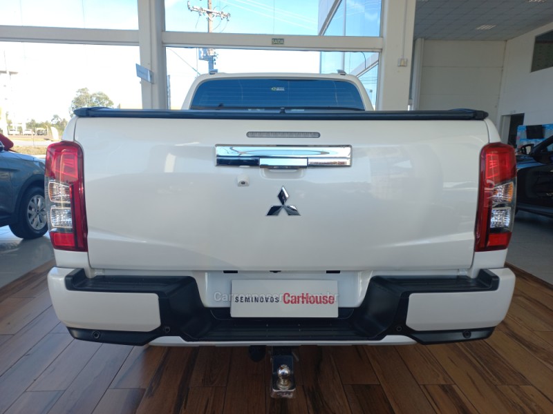 L200 TRITON 2.4 HPE-S SPORT 4X4 CD 16V DIESEL 4P AUTOMÁTICO - 2025 - TAQUARA