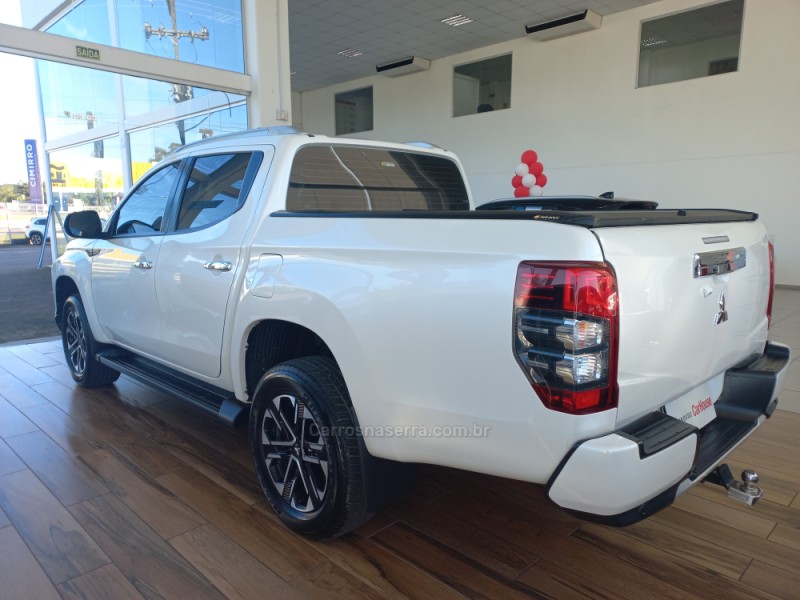 L200 TRITON 2.4 HPE-S SPORT 4X4 CD 16V DIESEL 4P AUTOMÁTICO - 2025 - TAQUARA