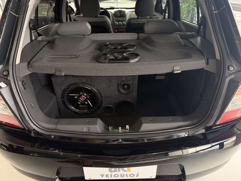 AGILE 1.4 MPFI LT 8V FLEX 4P MANUAL - 2011 - CAXIAS DO SUL