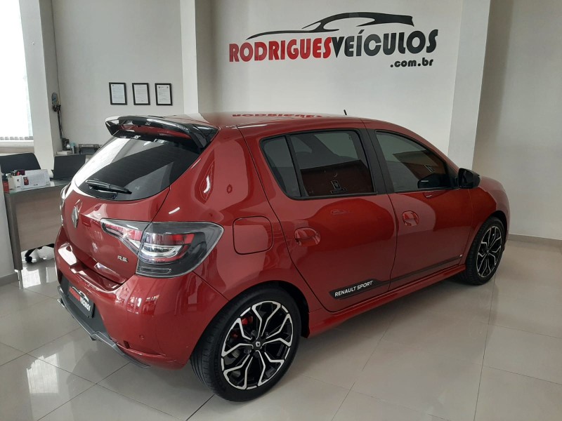SANDERO 2.0 RS 16V FLEX 4P MANUAL - 2020 - CAXIAS DO SUL
