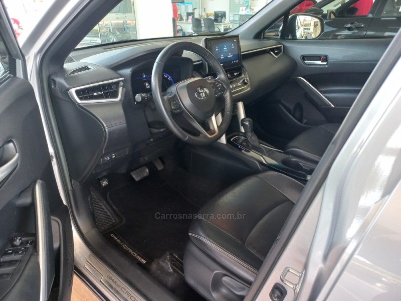 COROLLA 2.0 CROSS XRE 16V FLEX 4P AUTOMÁTICO - 2023 - TAQUARA