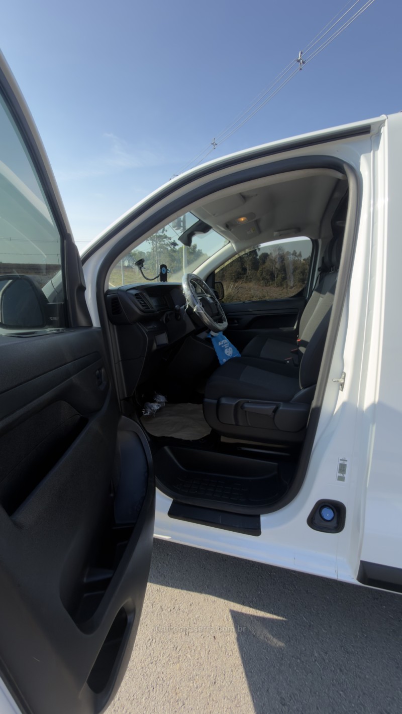 SCUDO CARGO 1.5 TURBO 16V 4P DIESEL MANUAL - 2025 - VILA FLORES