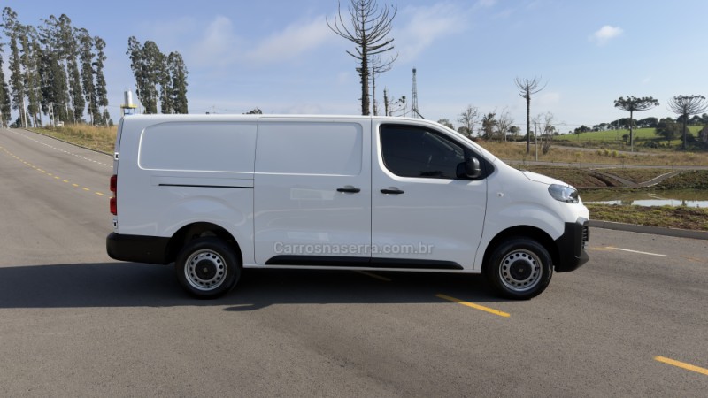 SCUDO CARGO 1.5 TURBO 16V 4P DIESEL MANUAL - 2025 - VILA FLORES