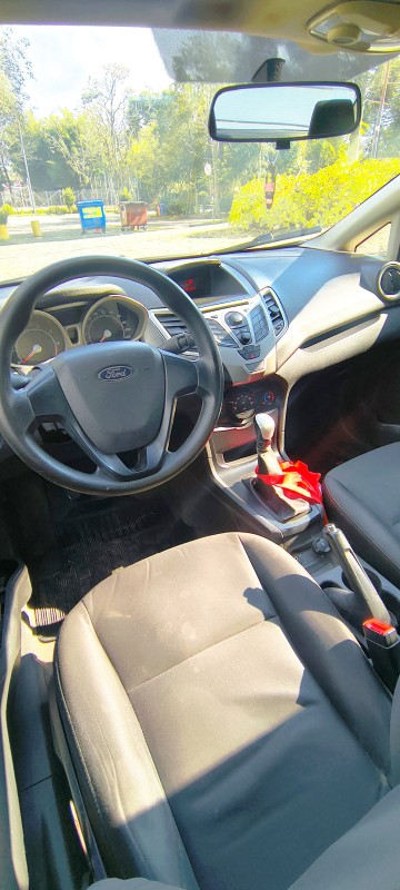 FIESTA 1.6 MPI SEDAN 8V FLEX 4P MANUAL - 2011 - FARROUPILHA