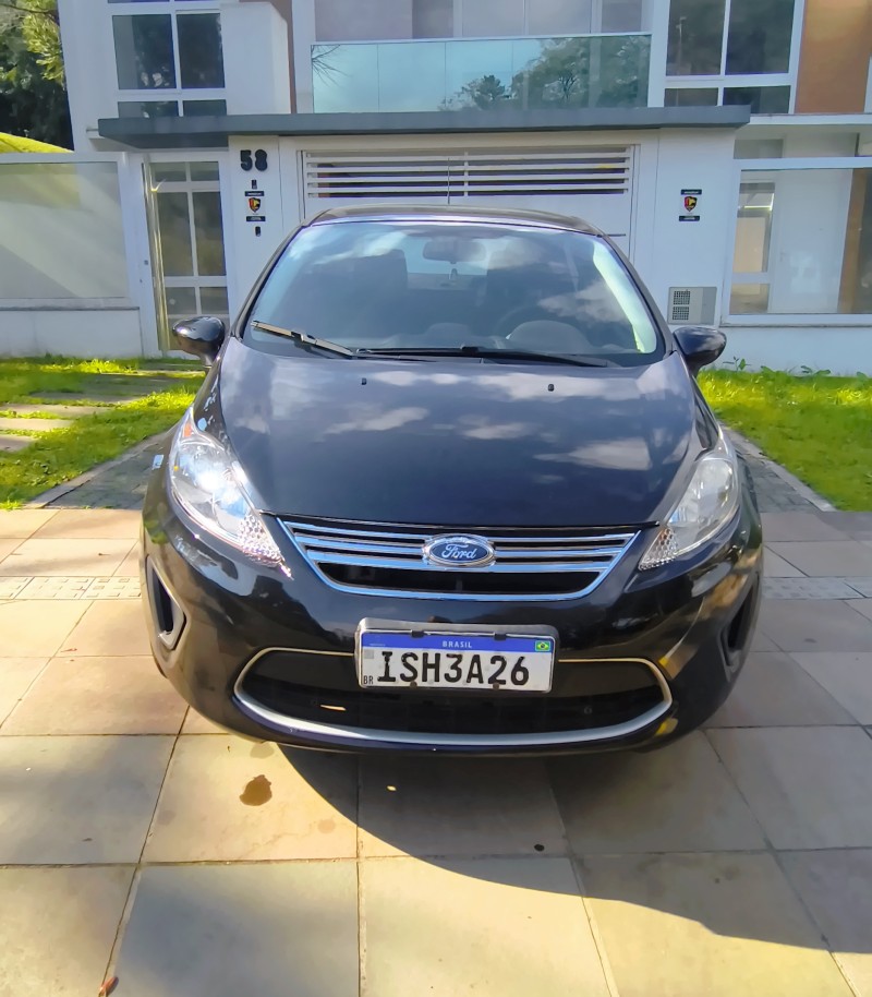 FIESTA 1.6 MPI SEDAN 8V FLEX 4P MANUAL - 2011 - FARROUPILHA