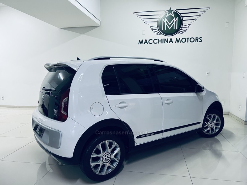 UP 1.0 TSI CROSS 12V FLEX 4P MANUAL - 2016 - CAXIAS DO SUL