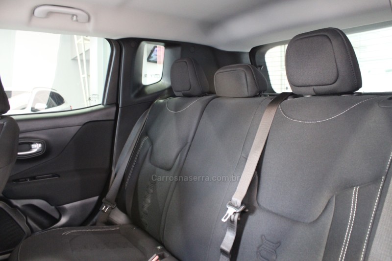 RENEGADE 1.3 16V ALTITUDE T270 TURBO FLEX 4P AUTOMÁTICO - 2026 - CAXIAS DO SUL