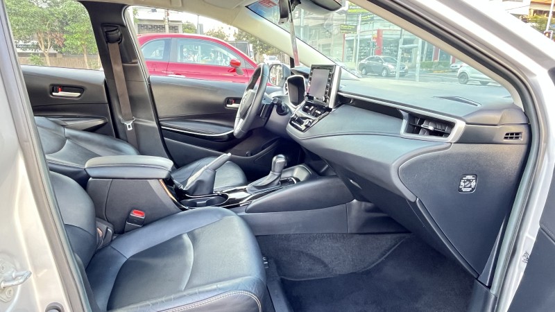 COROLLA 2.0 XEI 16V FLEX 4P AUTOMÁTICO - 2023 - CAXIAS DO SUL