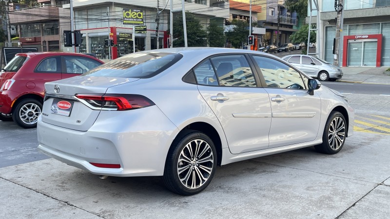 COROLLA 2.0 XEI 16V FLEX 4P AUTOMÁTICO - 2023 - CAXIAS DO SUL