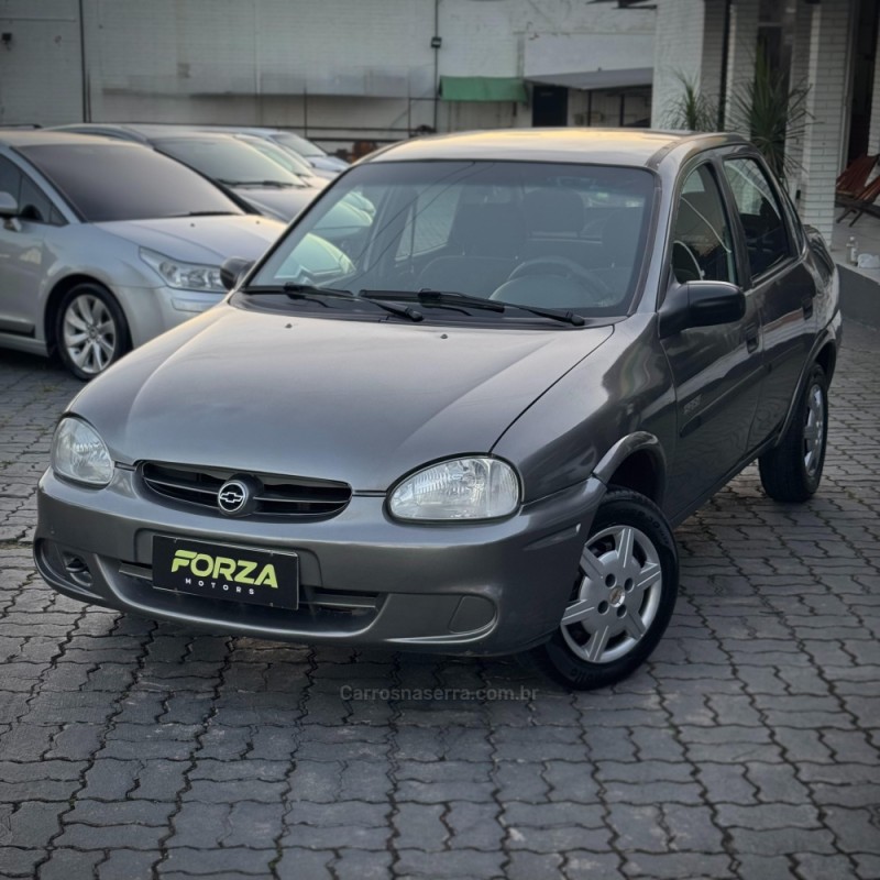 CORSA 1.6 MPFI CLASSIC SEDAN 8V GASOLINA 4P MANUAL - 2005 - CAXIAS DO SUL