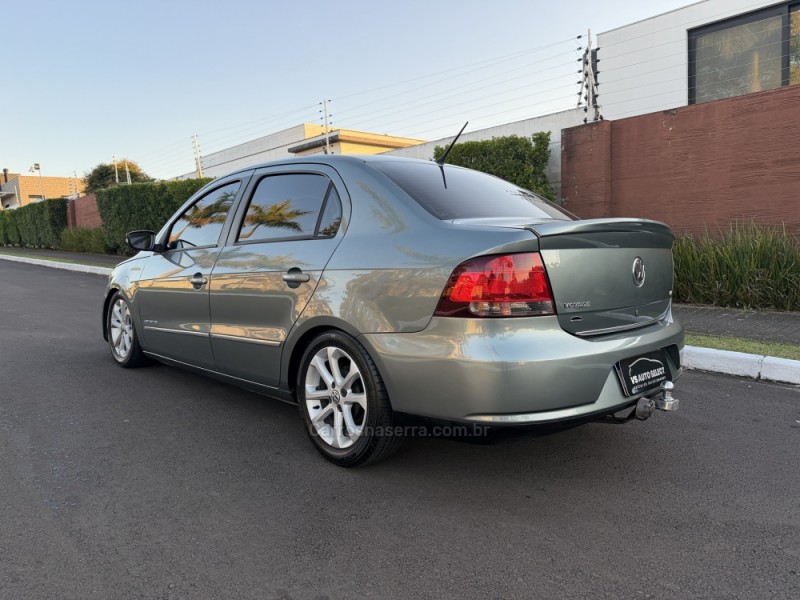VOYAGE 1.6 MI COMFORTLINE 8V FLEX 4P MANUAL - 2012 - SãO LEOPOLDO