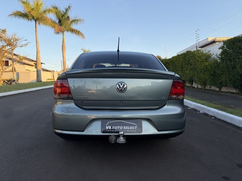 VOYAGE 1.6 MI COMFORTLINE 8V FLEX 4P MANUAL - 2012 - SãO LEOPOLDO