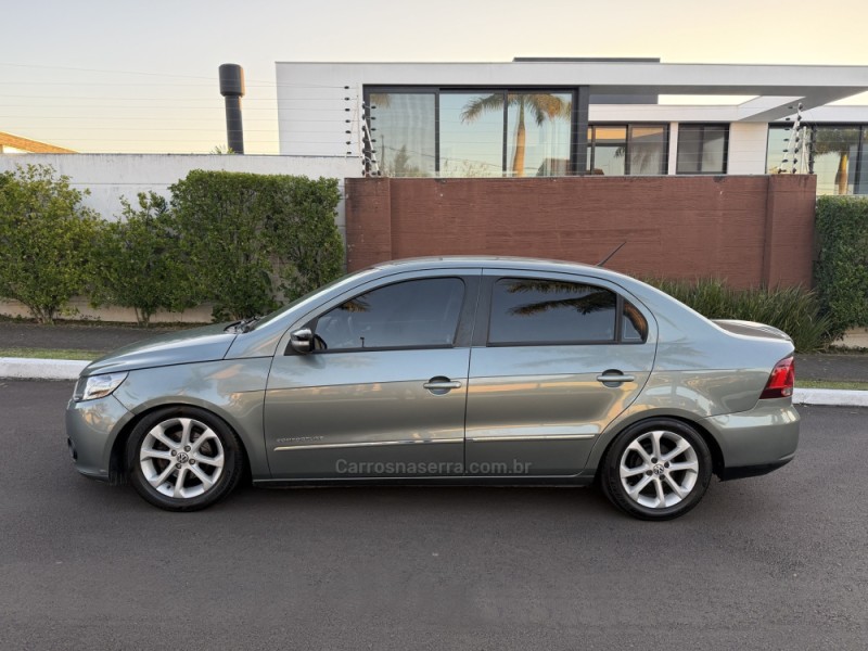 VOYAGE 1.6 MI COMFORTLINE 8V FLEX 4P MANUAL - 2012 - SãO LEOPOLDO