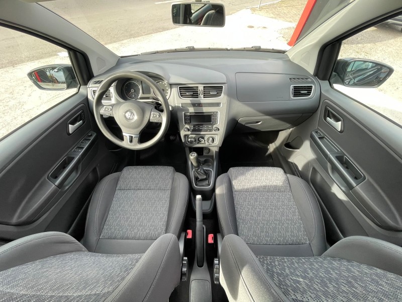 FOX 1.0 MI TRENDLINE 8V FLEX 4P MANUAL - 2014 - CAXIAS DO SUL