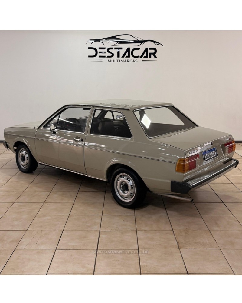 VOYAGE 1.6 LS 8V GASOLINA 2P MANUAL - 1982 - CAXIAS DO SUL