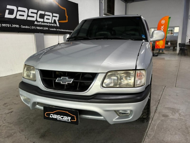 BLAZER 2.5 4X2 8V TURBO DIESEL 4P MANUAL - 1999 - BOM PRINCíPIO