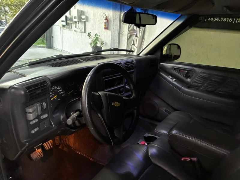 BLAZER 2.5 4X2 8V TURBO DIESEL 4P MANUAL - 1999 - BOM PRINCíPIO