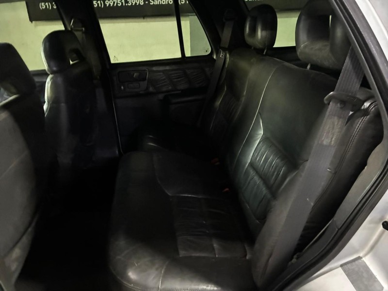 BLAZER 2.5 4X2 8V TURBO DIESEL 4P MANUAL - 1999 - BOM PRINCíPIO