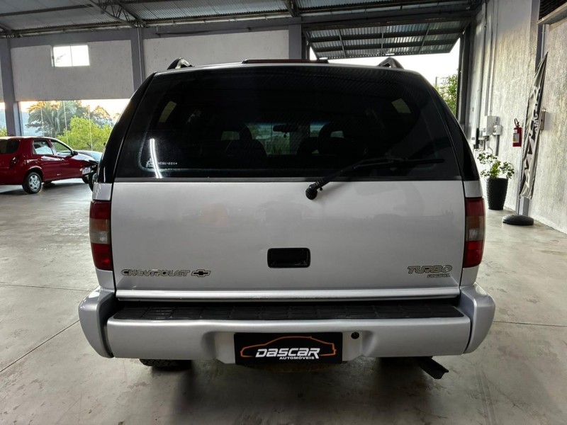 BLAZER 2.5 4X2 8V TURBO DIESEL 4P MANUAL - 1999 - BOM PRINCíPIO