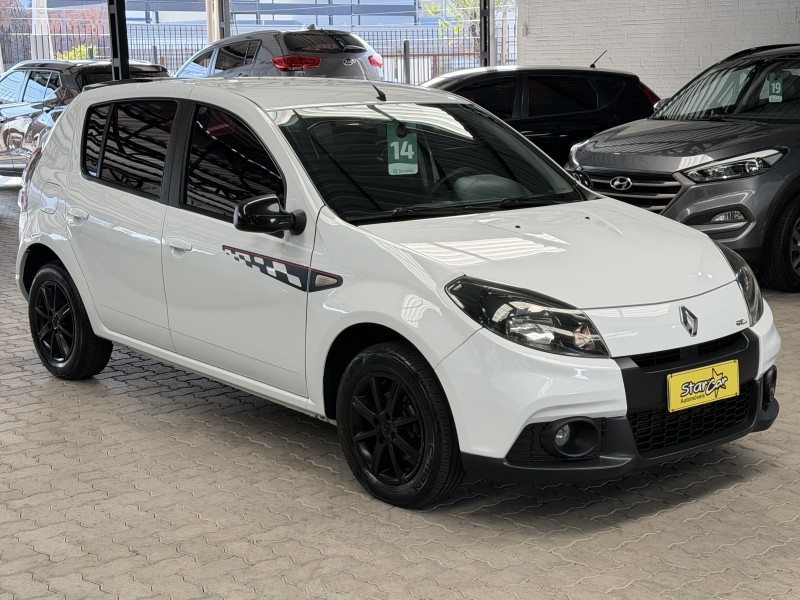 SANDERO 1.6 GT LINE LIMITED FLEX 4P MANUAL - 2014 - CAXIAS DO SUL
