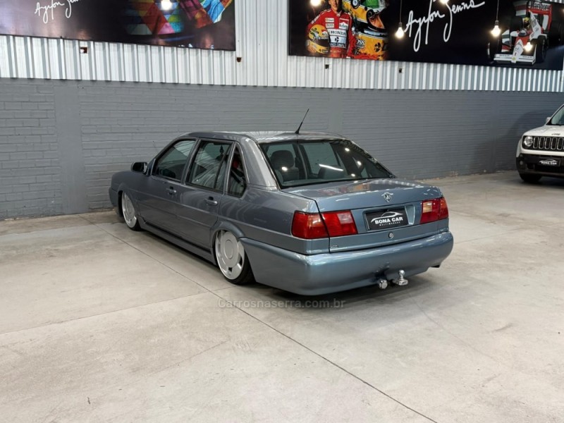 SANTANA 2.0 MI 8V GASOLINA 4P MANUAL - 2000 - CAXIAS DO SUL