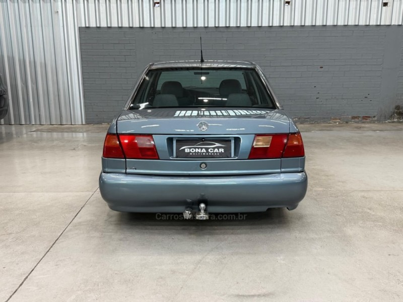 SANTANA 2.0 MI 8V GASOLINA 4P MANUAL - 2000 - CAXIAS DO SUL