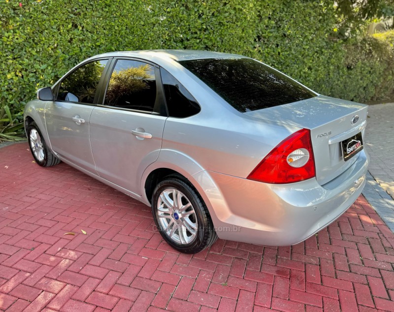 FOCUS 2.0 SEDAN 16V GASOLINA 4P MANUAL - 2012 - ROLANTE