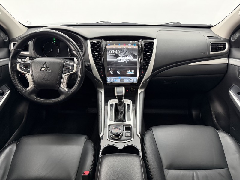 PAJERO SPORT 2.4 HPE 4X4 DIESEL 4P AUTOMÁTICA - 2020 - CAXIAS DO SUL