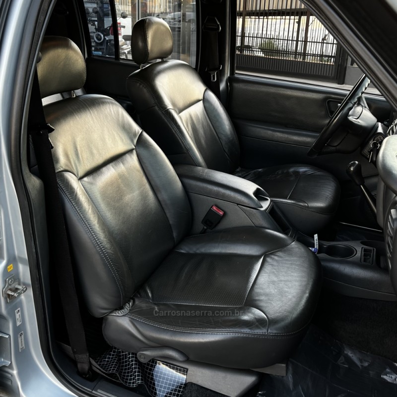 S10 2.8 EXECUTIVE 4X4 CD 12V TURBO ELECTRONIC INTERCOOLER DIESEL 4P MANUAL - 2011 - VACARIA