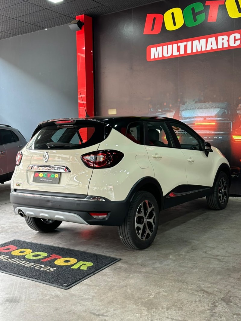 CAPTUR 1.6 16V FLEX INTENSE AUTOMÁTICO - 2020 - SãO LEOPOLDO