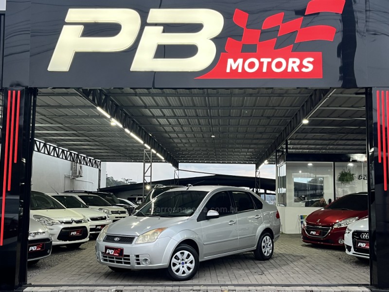 FIESTA 1.6 MPI SEDAN 8V FLEX 4P MANUAL - 2008 - CAXIAS DO SUL