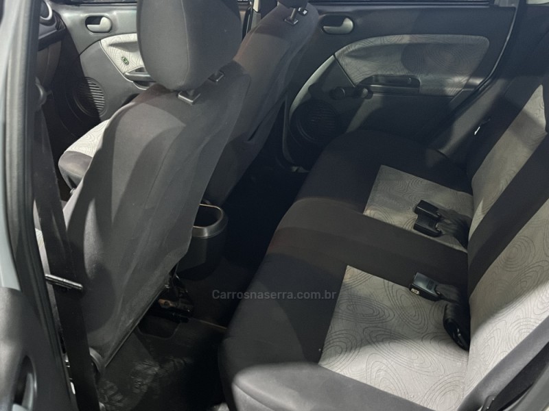 FIESTA 1.6 MPI SEDAN 8V FLEX 4P MANUAL - 2008 - CAXIAS DO SUL
