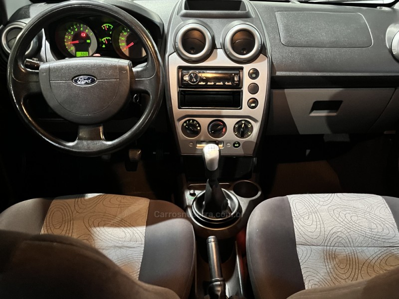 FIESTA 1.6 MPI SEDAN 8V FLEX 4P MANUAL - 2008 - CAXIAS DO SUL