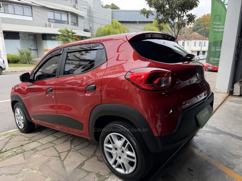 KWID 1.0 12V SCE FLEX INTENSE MANUAL - 2020 - BENTO GONçALVES