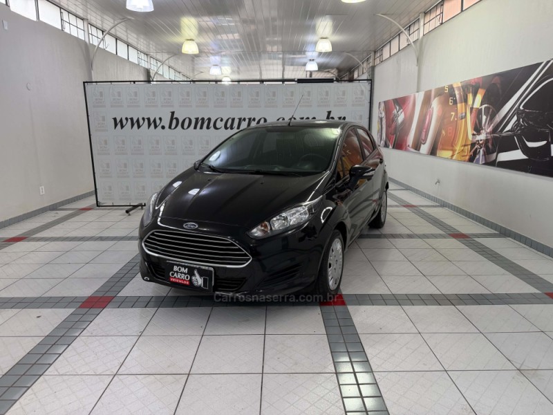 fiesta 1.6 se hatch 16v flex 4p manual 2017 porto alegre
