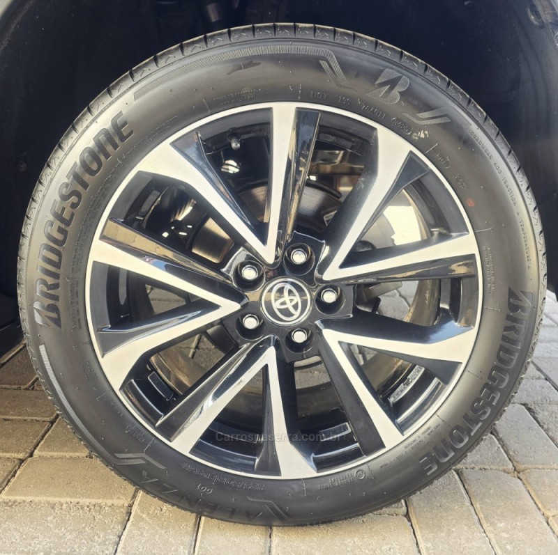 COROLLA 1.8 CROSS XRX 16V HÍBRIDO 4P AUTOMÁTICO - 2022 - LAJEADO