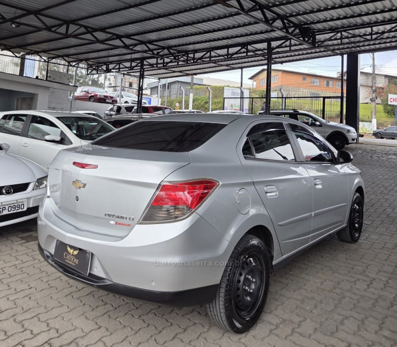 PRISMA 1.4 MPFI LT 8V FLEX 4P MANUAL - 2015 - CAXIAS DO SUL