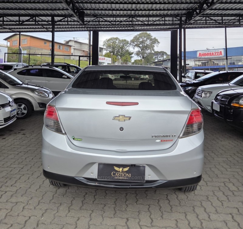 PRISMA 1.4 MPFI LT 8V FLEX 4P MANUAL - 2015 - CAXIAS DO SUL