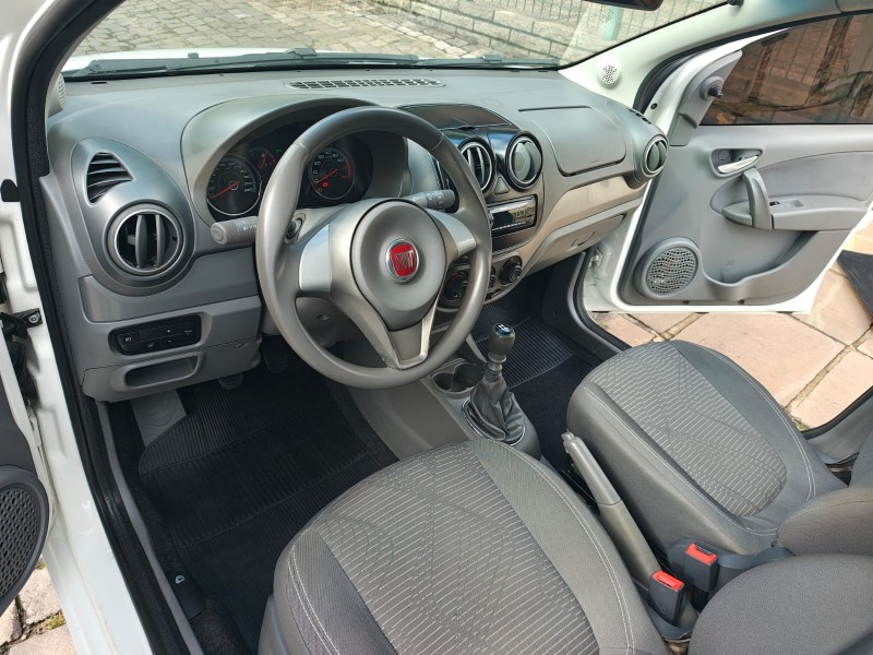 PALIO 1.4 MPI ATTRACTIVE 8V FLEX 4P MANUAL - 2012 - FARROUPILHA