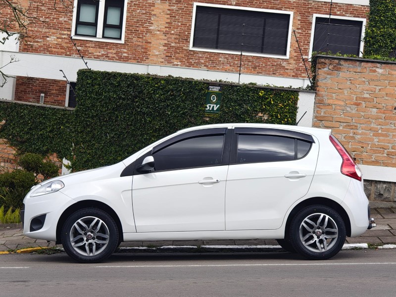 PALIO 1.4 MPI ATTRACTIVE 8V FLEX 4P MANUAL - 2012 - FARROUPILHA