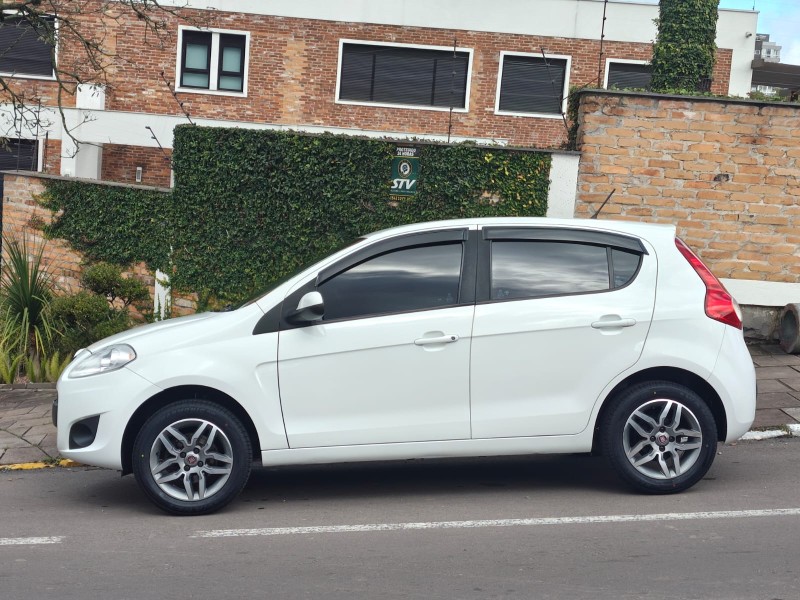 PALIO 1.4 MPI ATTRACTIVE 8V FLEX 4P MANUAL - 2012 - FARROUPILHA